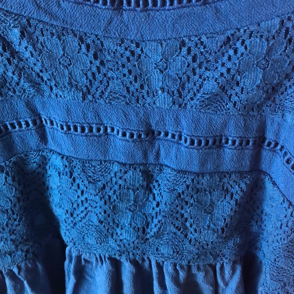 Shirt - Picture 2 of 6